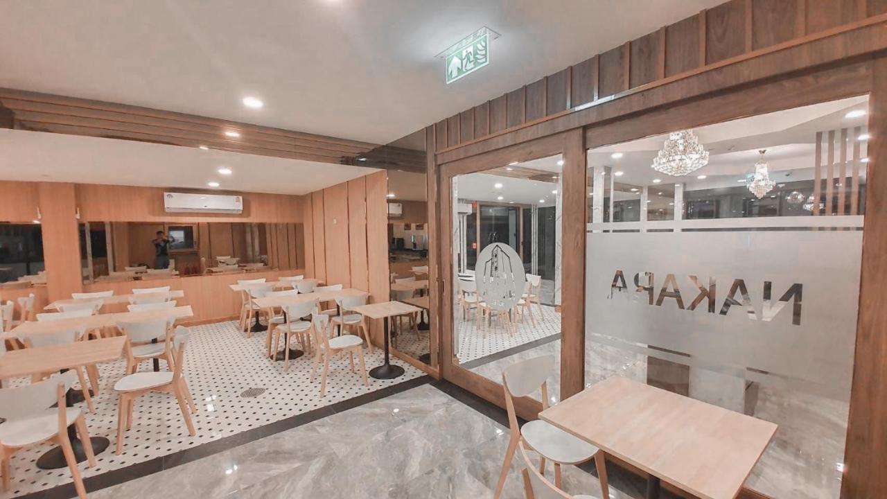 Nakara Hotel, Ubon Ratchathani Exterior foto