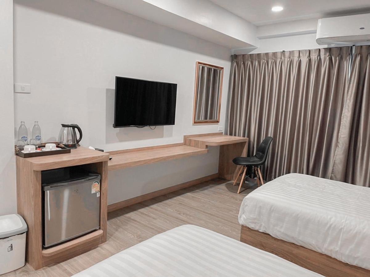 Nakara Hotel, Ubon Ratchathani Exterior foto