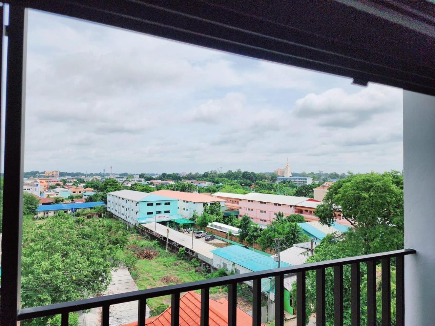 Nakara Hotel, Ubon Ratchathani Exterior foto